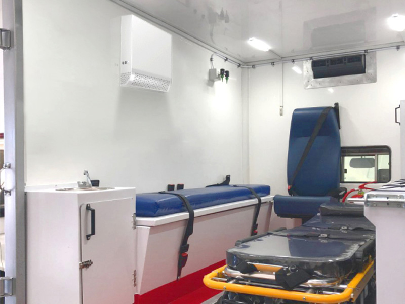 广州某医院救护车空气消毒机